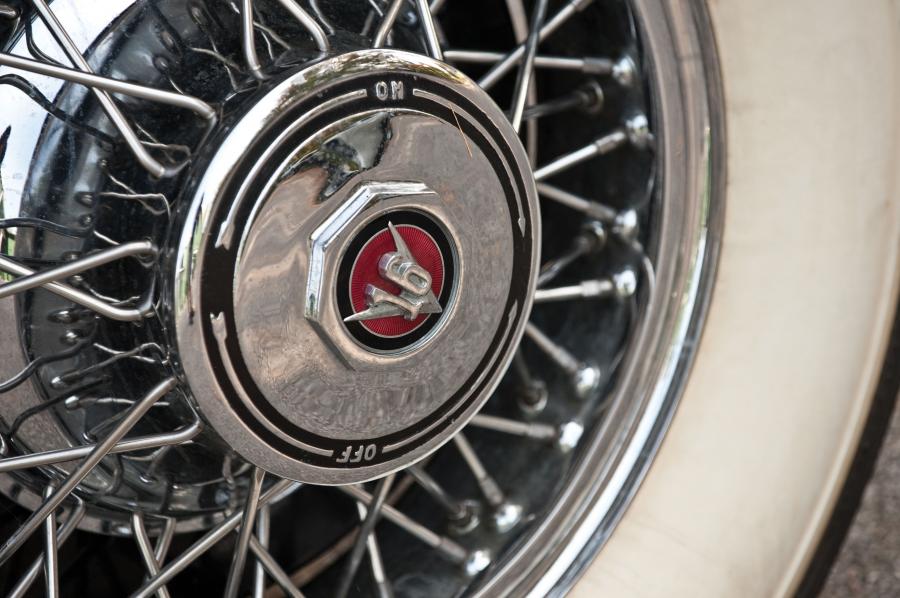  Cadillac Sixteen Roadster by Fleetwood 1930 года  (фото 12 из 19)